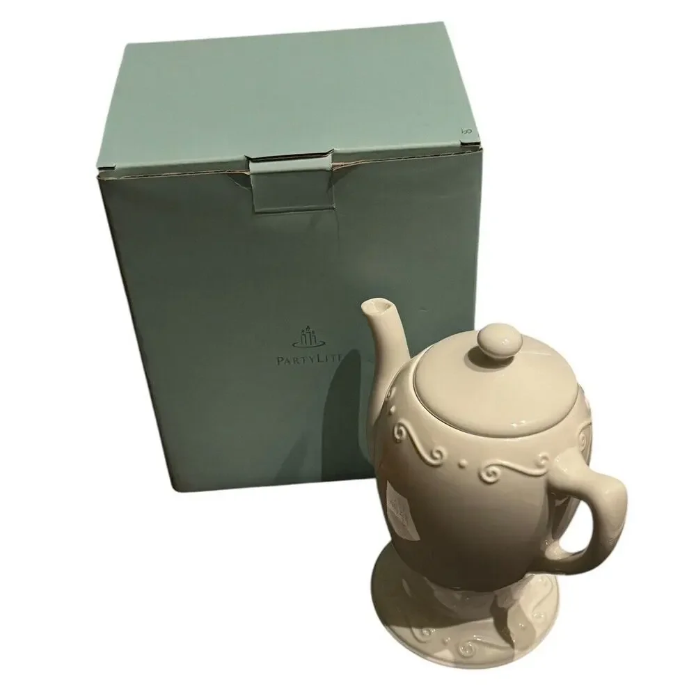 PartyLite P8105 Sidewalk Cafe Aroma Melts Warmer Teapot with Box Christmas Gift‎